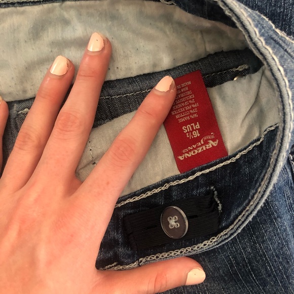 Arizona jean co. Bootcut Jeans with a design on the back size 16.5 plus - Picture 5 of 5